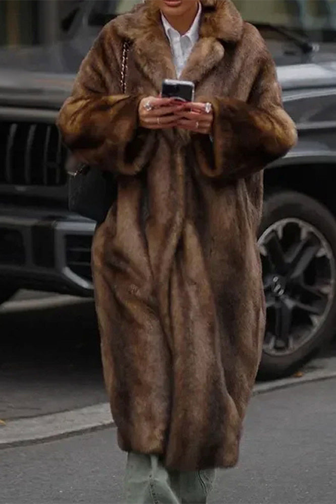 Full-Length Faux Fur Coat | Luxurious & Timeless | Perfect for Winter Elegance