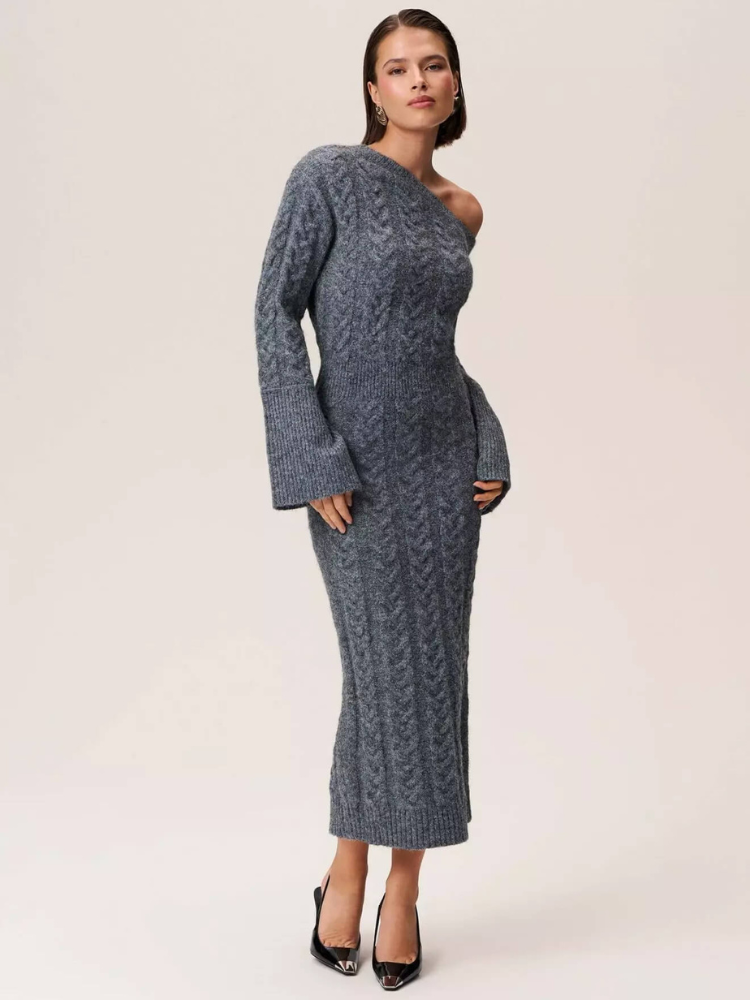 Delilah | Women’s Knitted Midi Dress