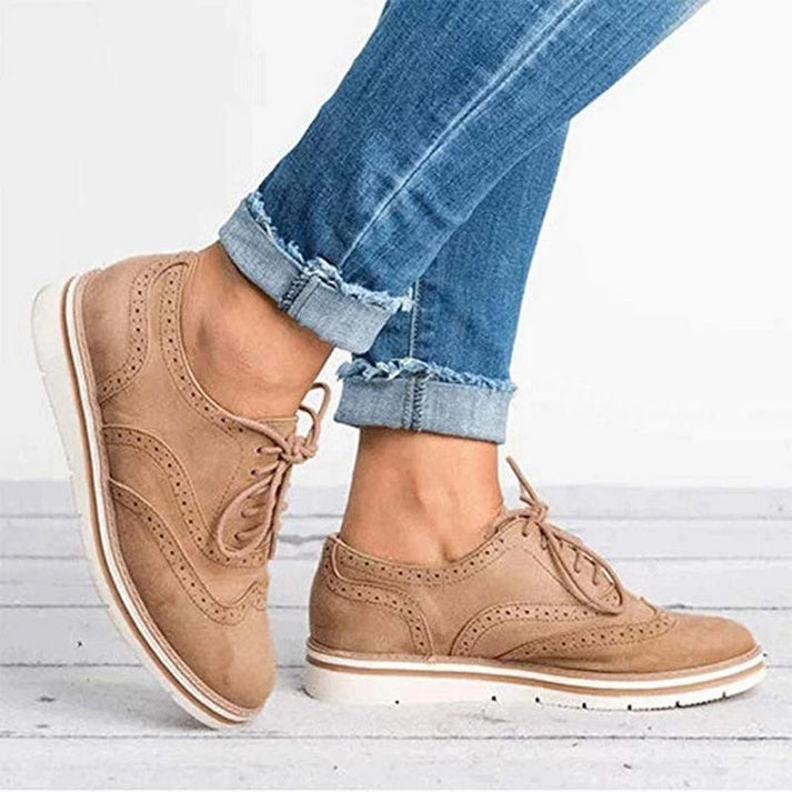 Women’s Brogue Trainers – Lace-Up Low-Top Design
