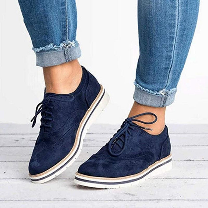 Women’s Brogue Trainers – Lace-Up Low-Top Design