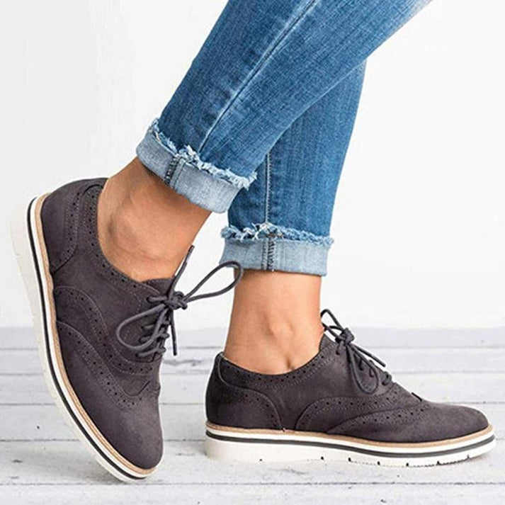 Women’s Brogue Trainers – Lace-Up Low-Top Design