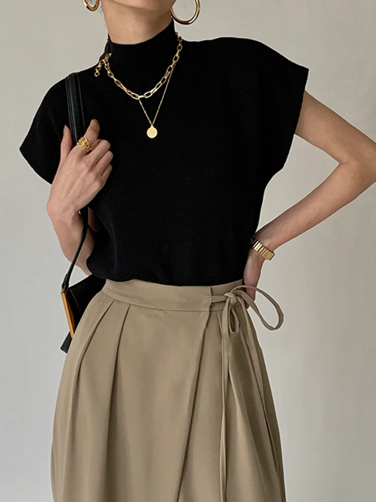 Talia | Women’s Pullover Sweater Vest | Casual & Minimal