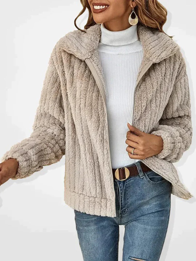Anton | Women’s Vest | Long Fleece Collar Style