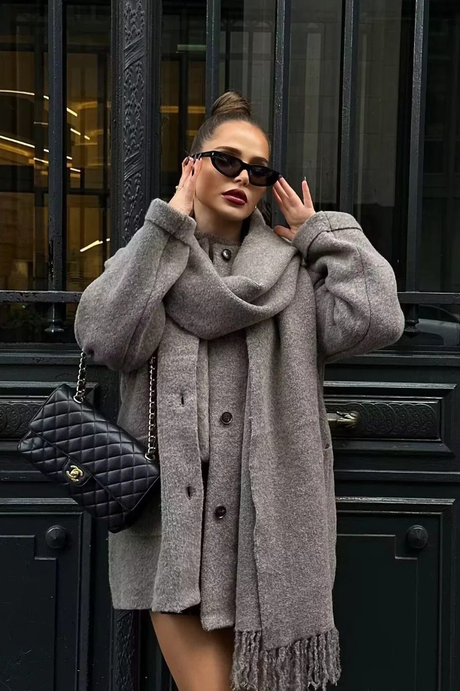 Oversized Wool Coat | Cozy & Chic | Perfect for Cold-Weather Styling