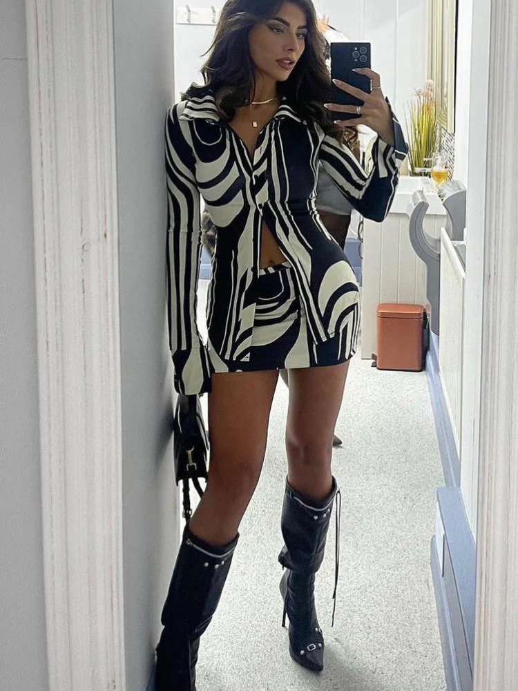 Arwen | Women’s Abstract Print Co-Ord Set | Bold & Monochrome