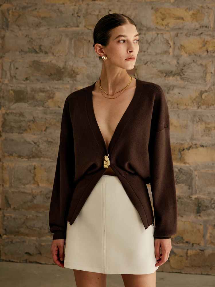 Elowen | Women’s Cardigan | Plain Golden Button