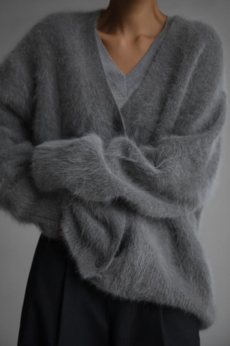 Fluffy Oversized Cardigan | Soft Knit | Cozy & Stylish