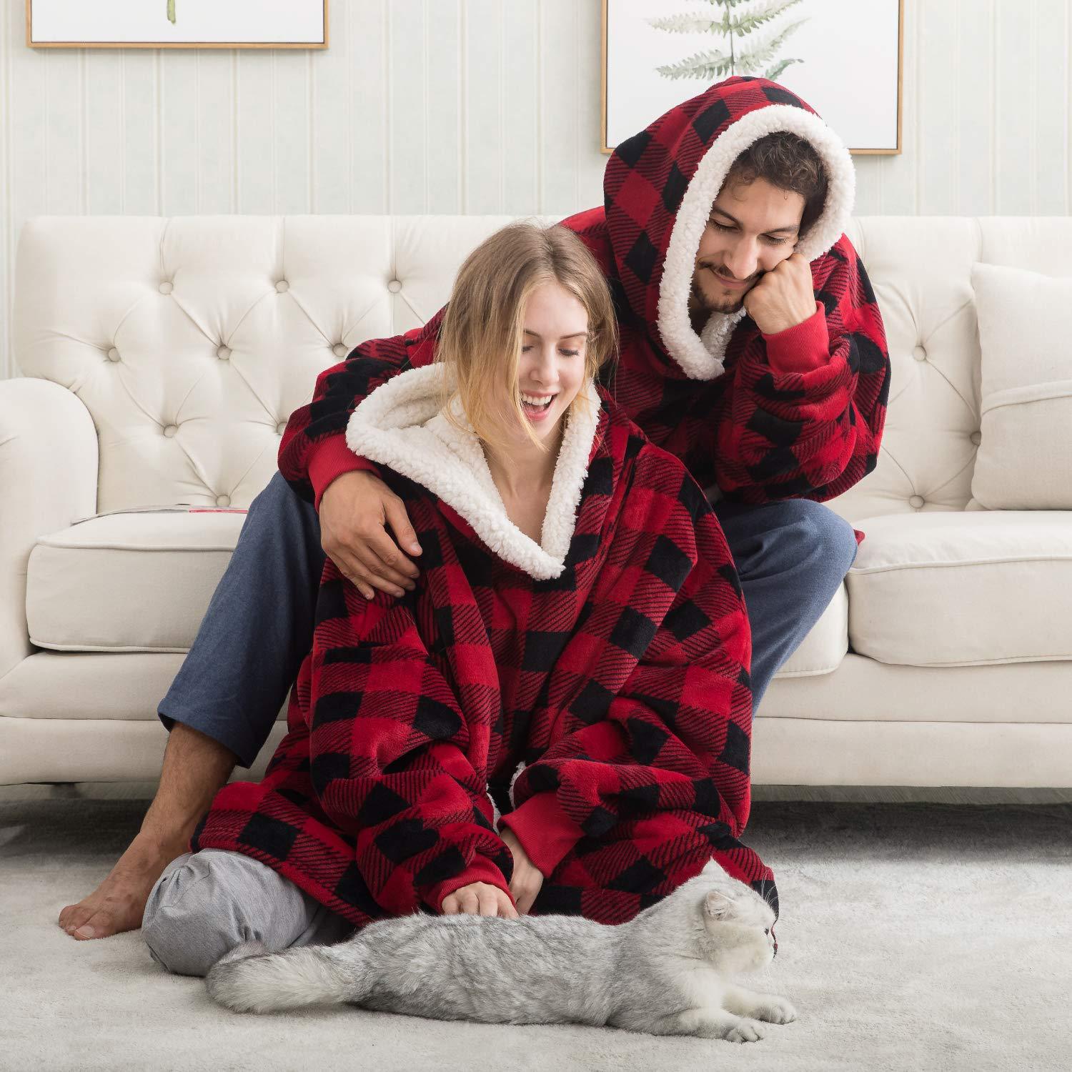 Unisex Sweatshirt with Blanket – Sweatshirt and Blanket in One