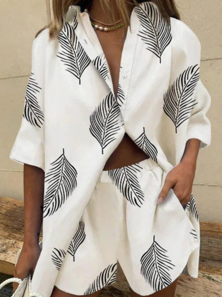 Ivy | Women’s Two-Piece Set | Tropical Leaf Print & Relaxed Fit