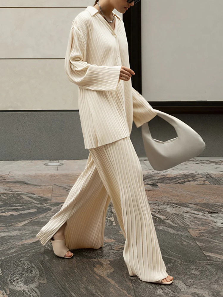 Juliana | Women’s Two-Piece Set | Oversized Pleated Leisure Pants