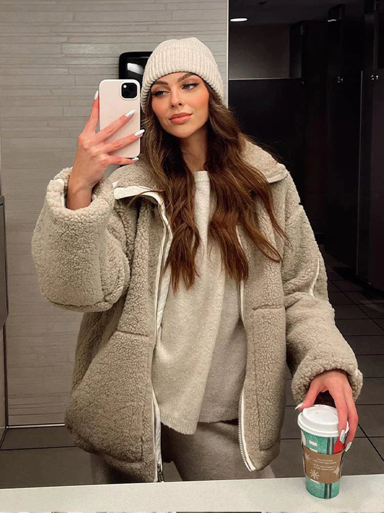 Women’s Zipper Jacket - Long Sleeve Outerwear