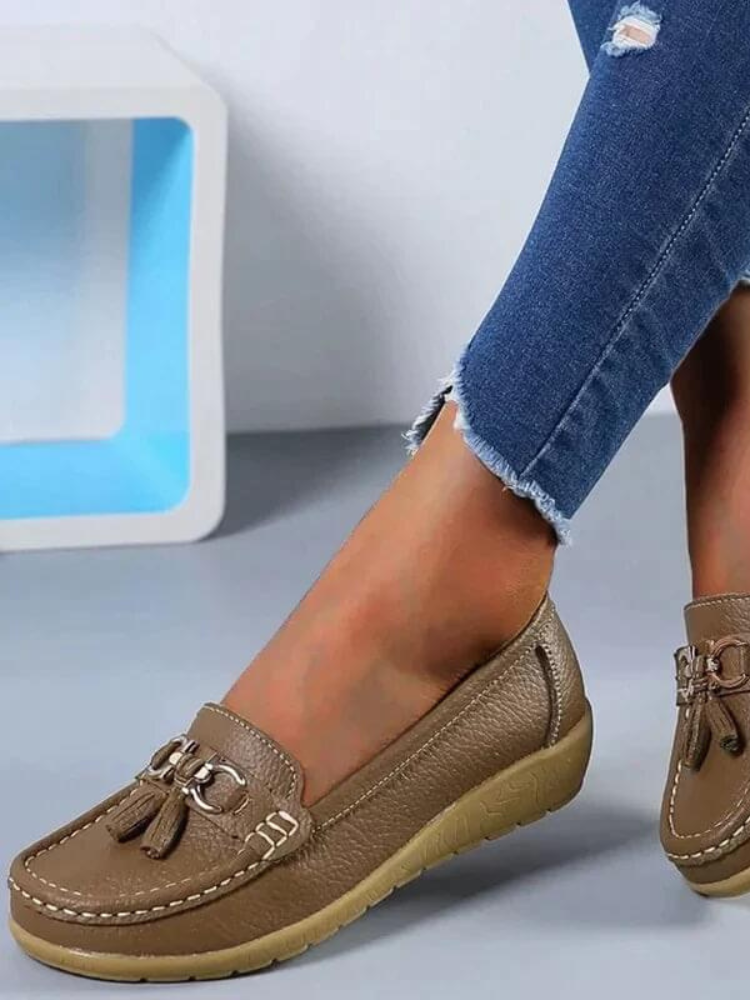 Mira | Women’s Shoes | Sleek Adaptive Comfort