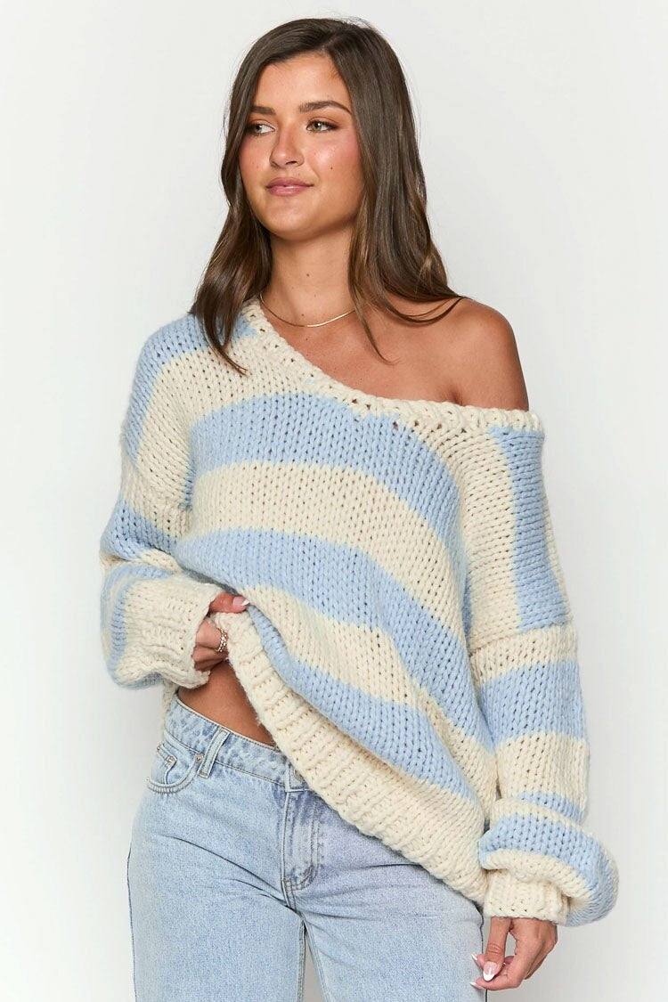 Oversized Striped Sweater | Off-Shoulder | Cozy & Stylish