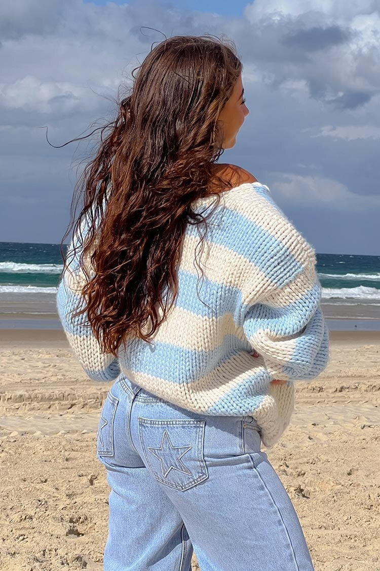 Oversized Striped Sweater | Off-Shoulder | Cozy & Stylish