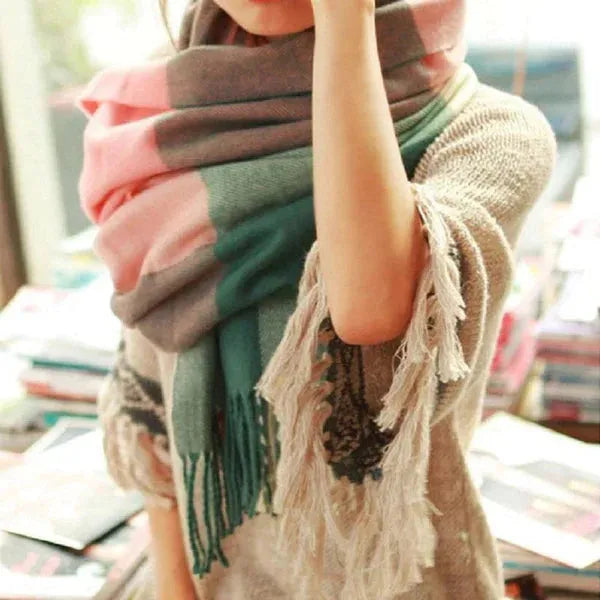 Scarf – Soft and Warm Design