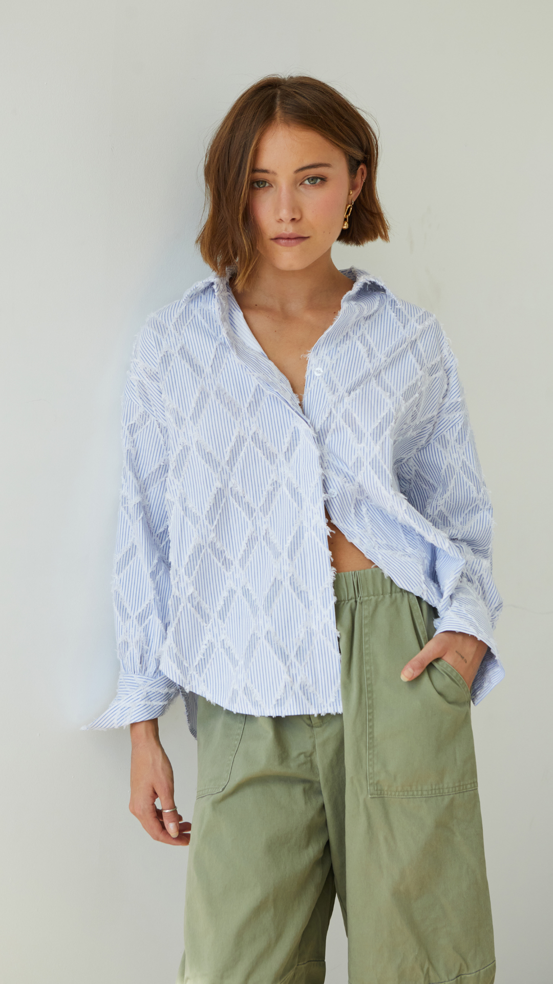 Women's shirt – striped pattern