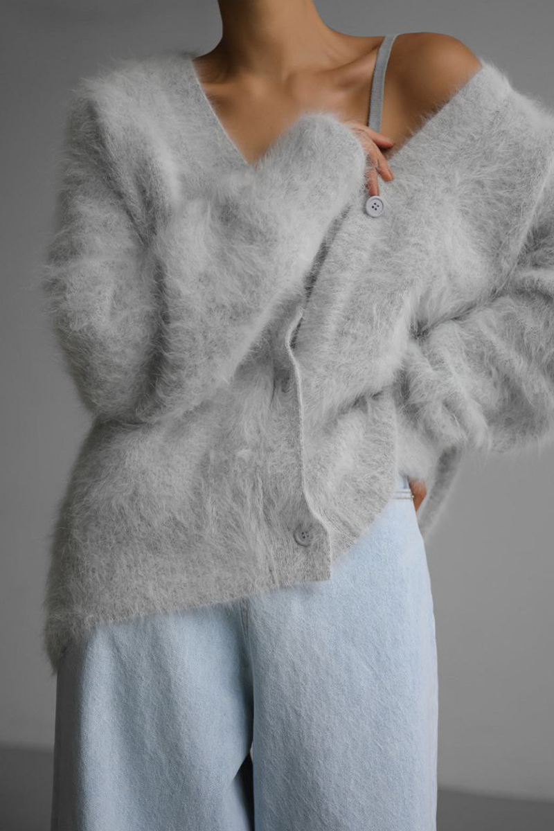 Women’s Fluffy Knit Cardigan | Soft & Cozy | Chic & Versatile