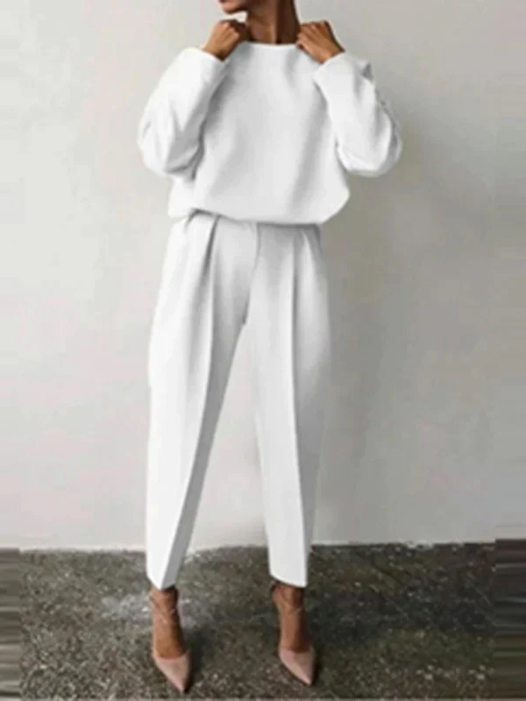 Flora | Women’s Two-Piece Set | Floral & Sophisticated