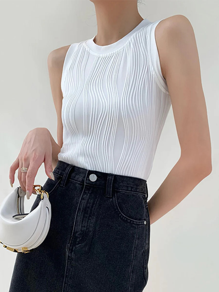 Nola | Women’s Tank Top | Textured Fitted Minimal