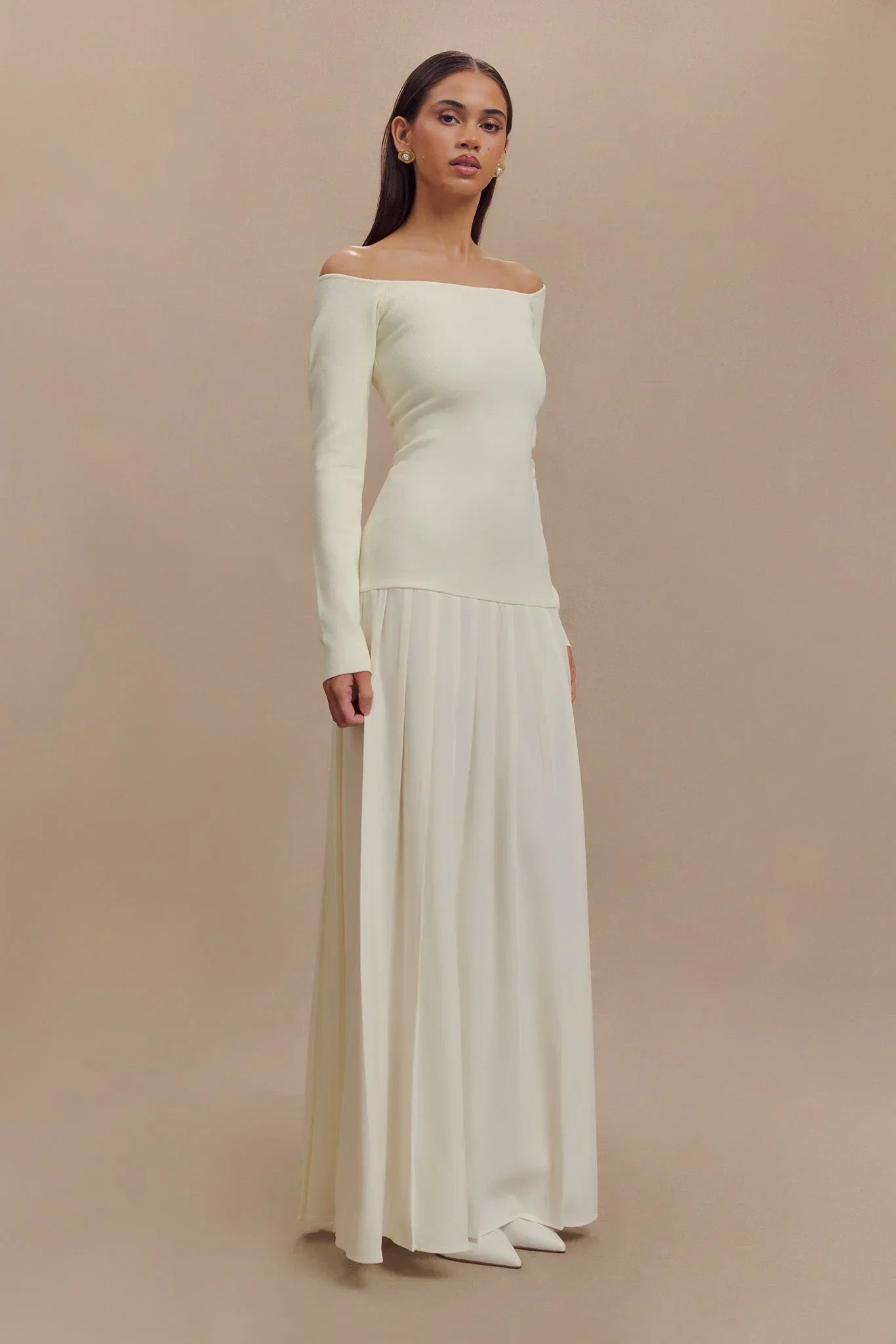 Off-Shoulder Maxi Dress | Ivory | Elegant & Flowing