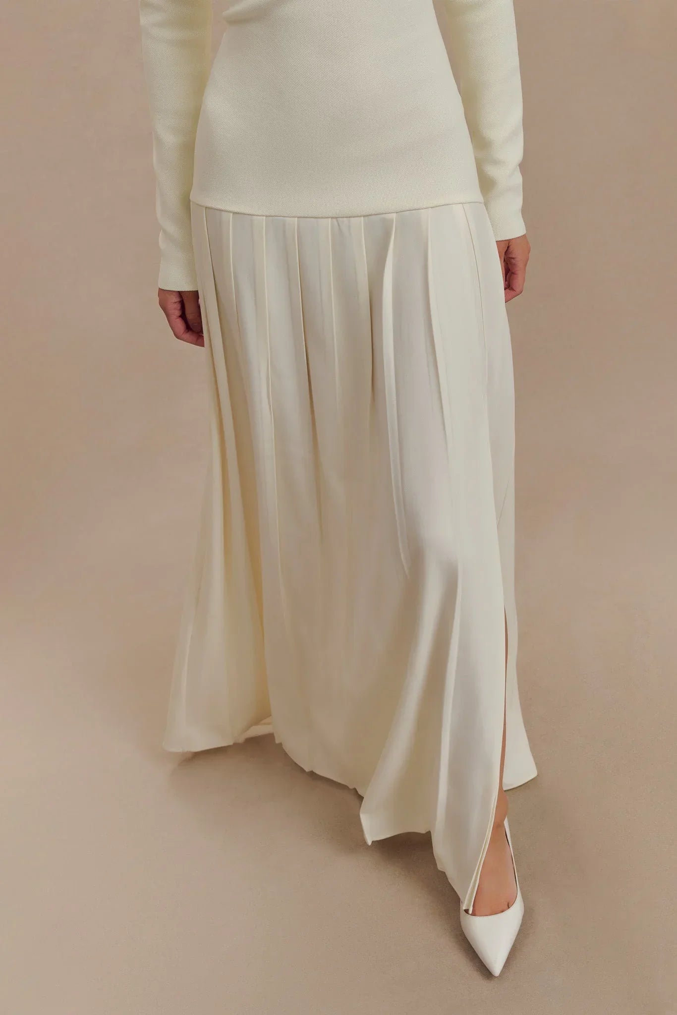 Off-Shoulder Maxi Dress | Ivory | Elegant & Flowing