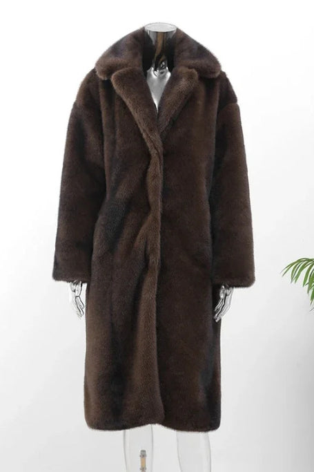 Full-Length Faux Fur Coat | Luxurious & Timeless | Perfect for Winter Elegance