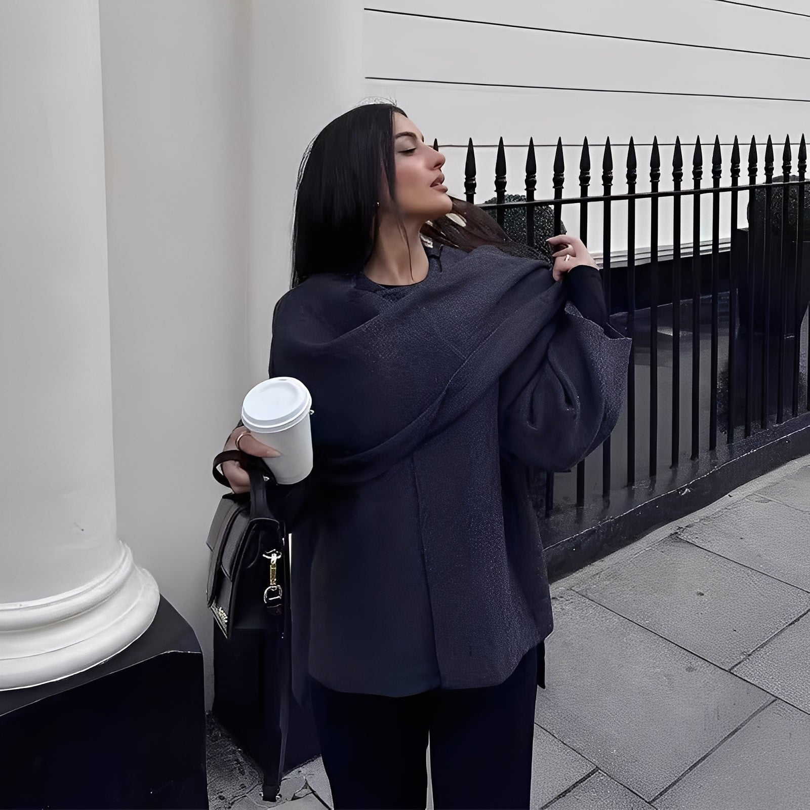 Serellise – Women’s Elegant Knit Coat