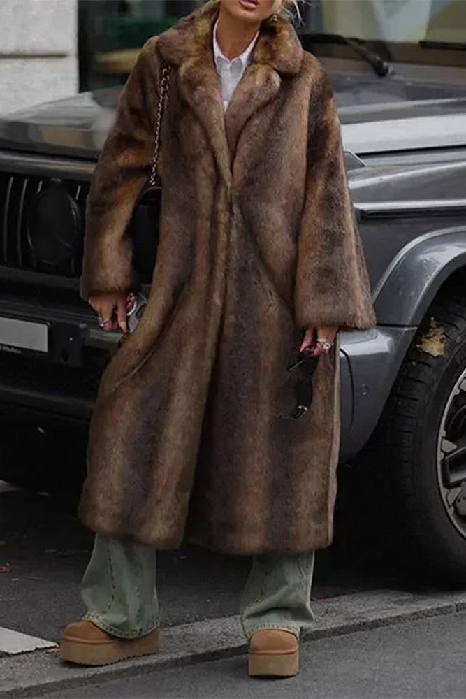 Full-Length Faux Fur Coat | Luxurious & Timeless | Perfect for Winter Elegance