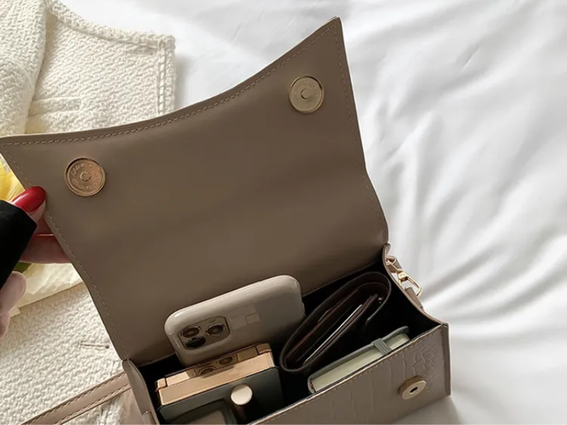 Handbag – Design with Top Handle