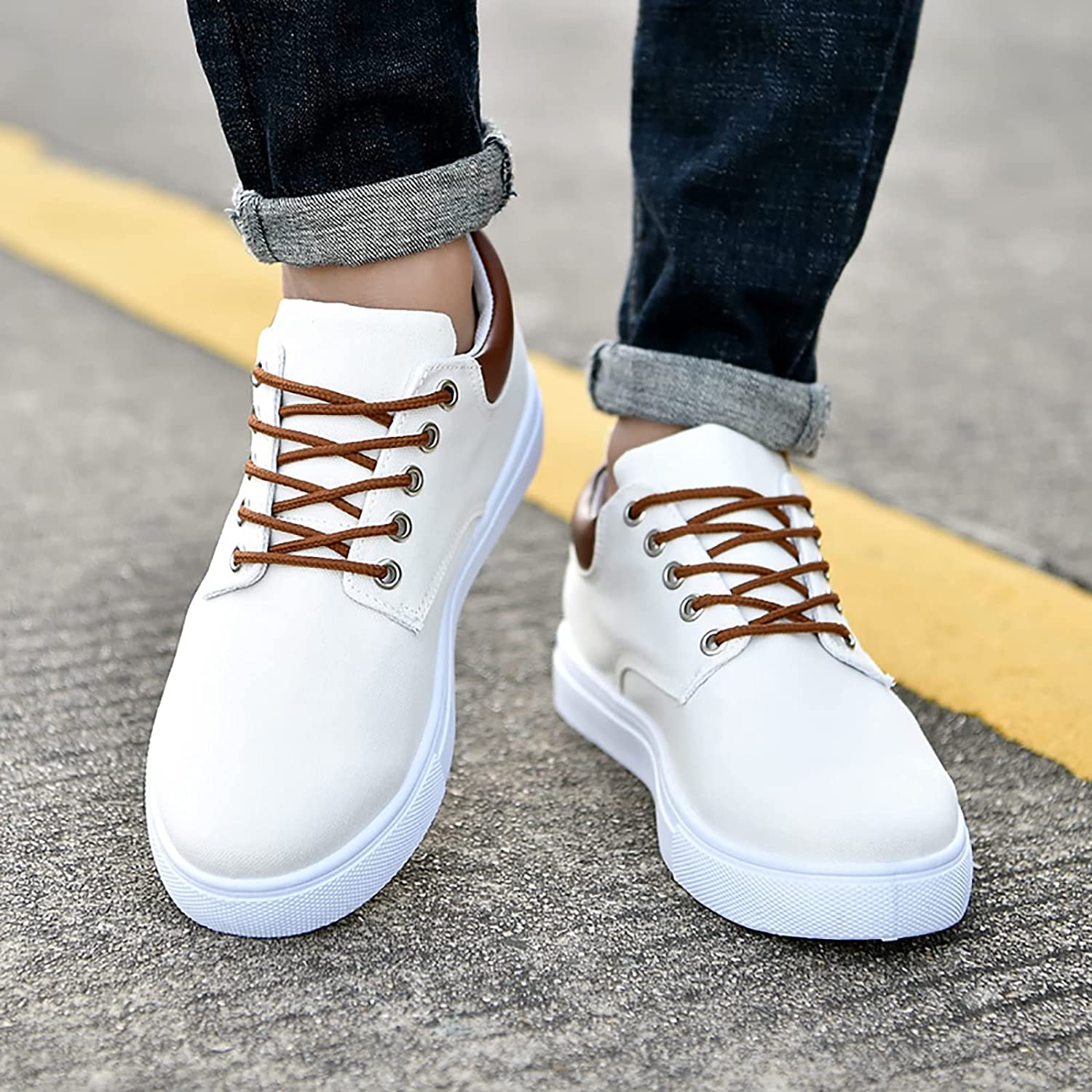 Men’s Casual Shoes - Lace-Up Design with Contrast Sole