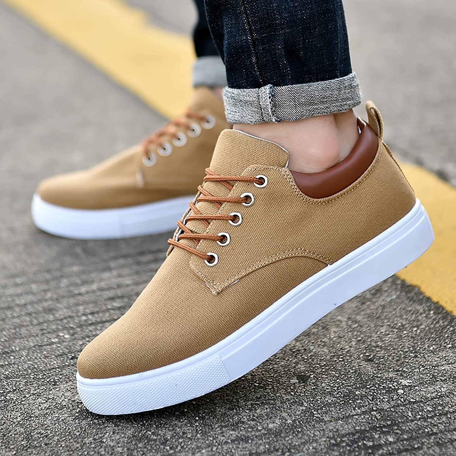Men’s Casual Shoes - Lace-Up Design with Contrast Sole