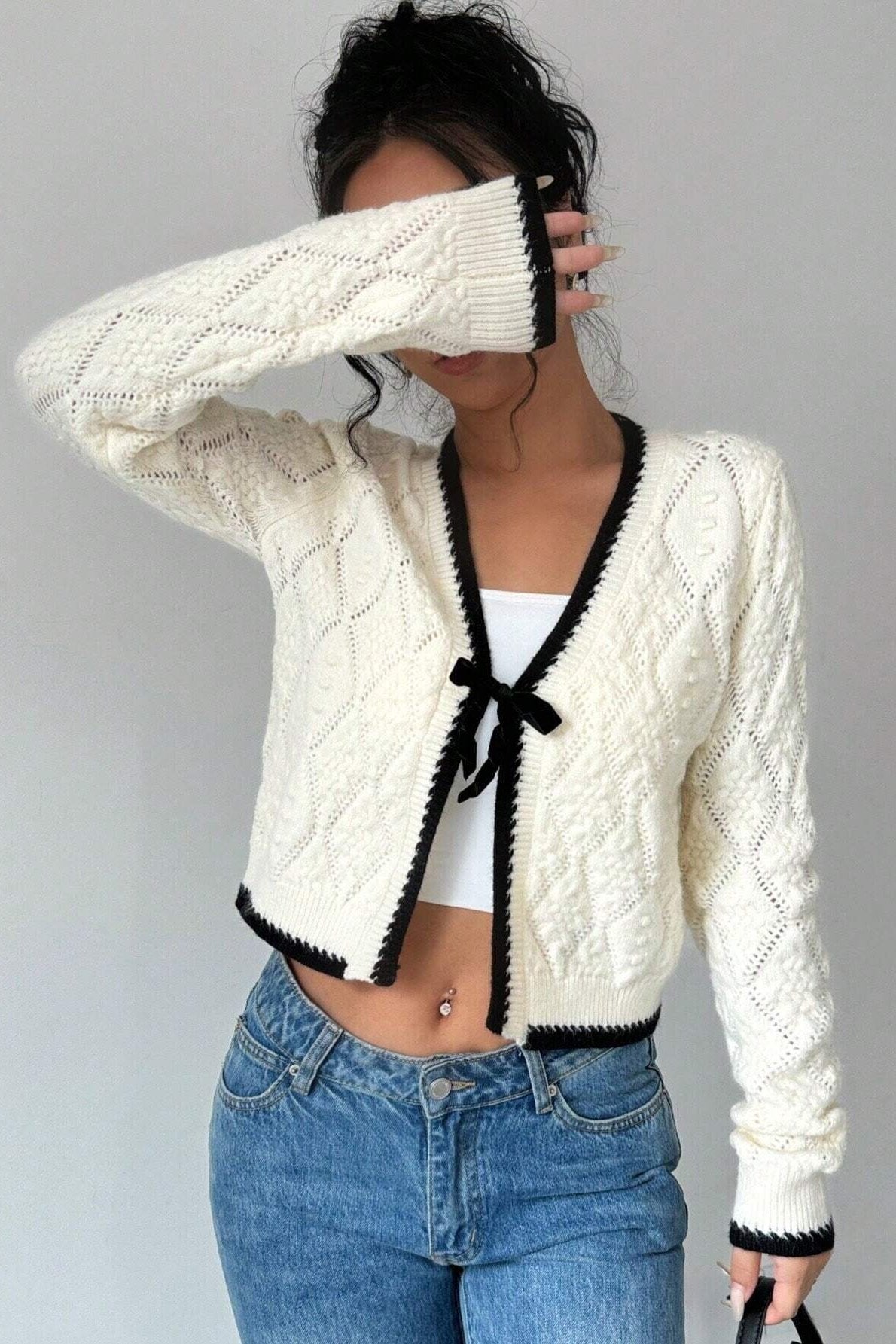 Cropped Knit Cardigan | Contrast Tie Front | Elegant & Cozy