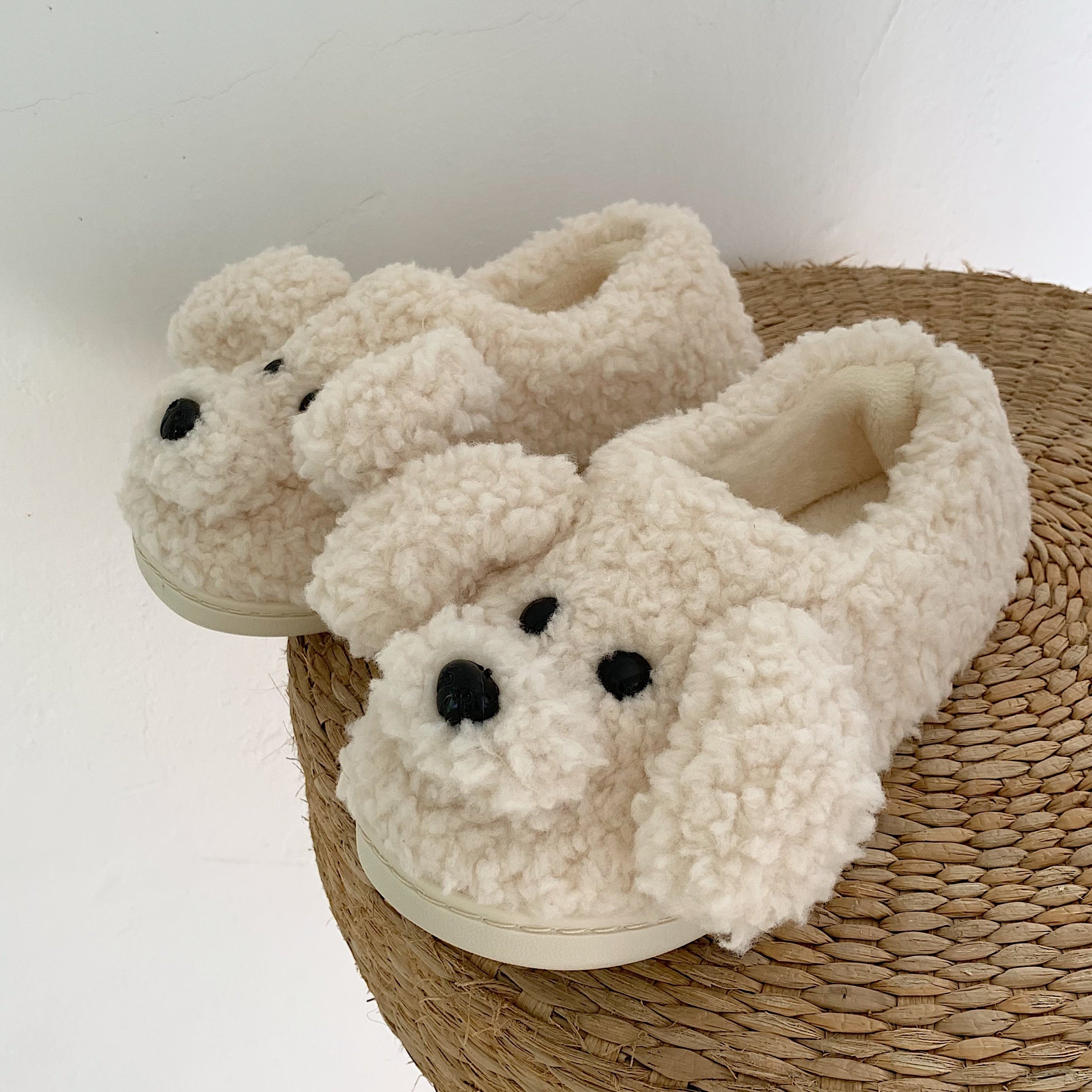 Unisex Animal Slippers – Soft Indoor Footwear