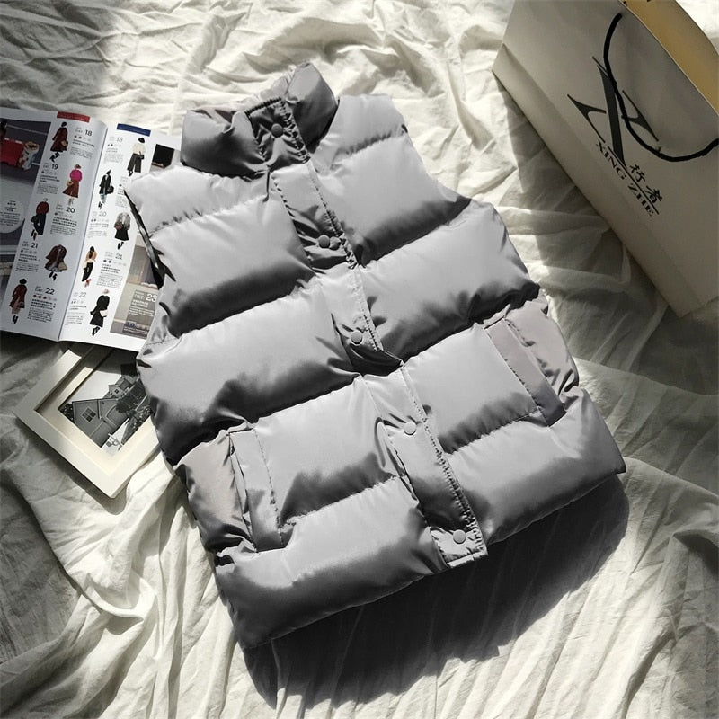 Unisex waistcoat – sleeveless outer layer