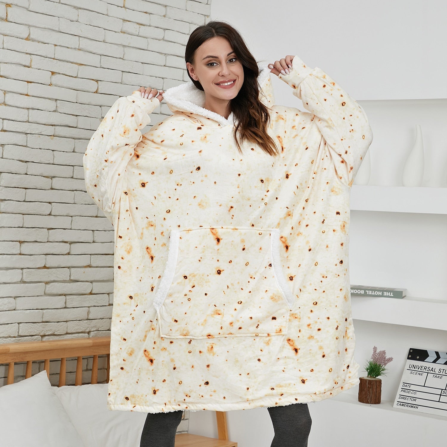 Unisex Sweatshirt with Blanket – Sweatshirt and Blanket in One