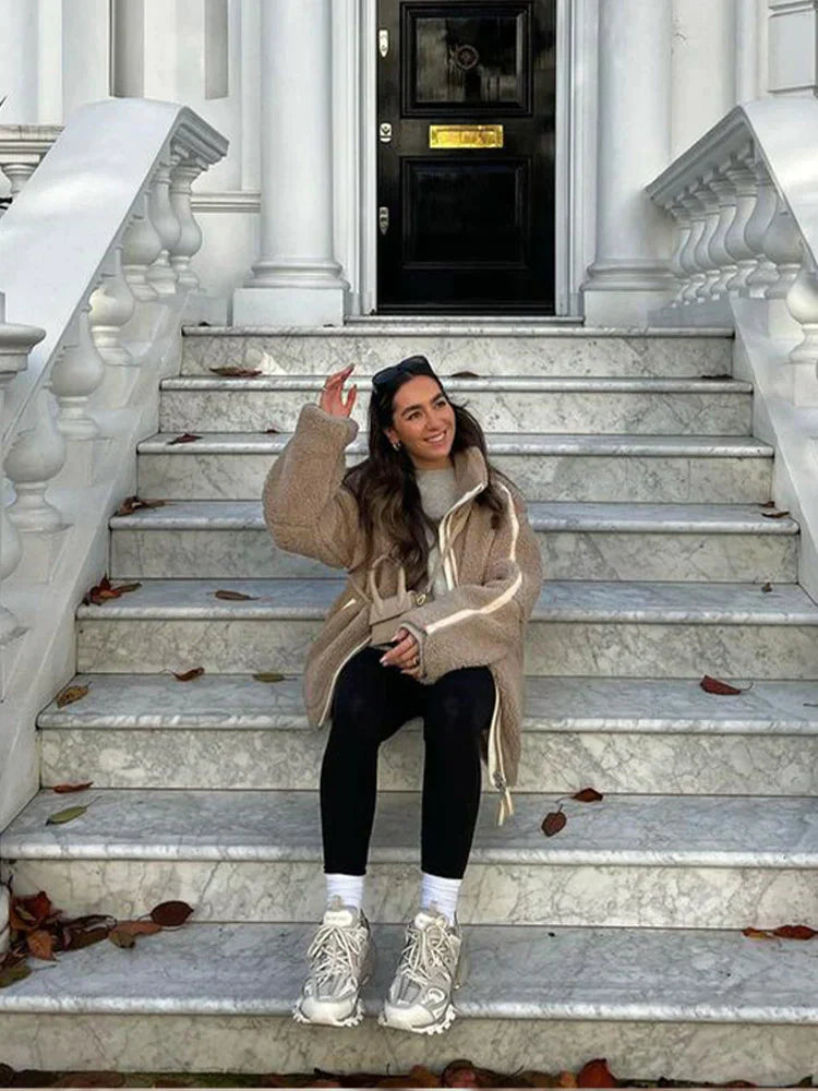 Women’s Zipper Jacket - Long Sleeve Outerwear