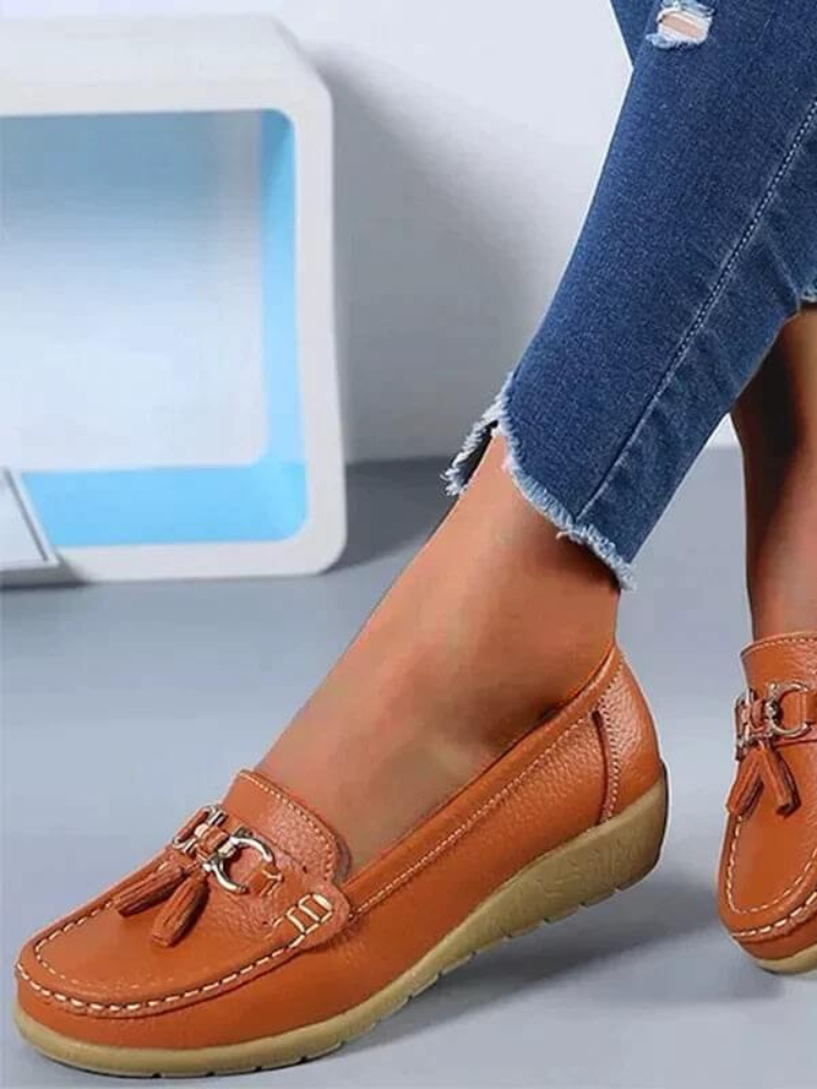 Mira | Women’s Shoes | Sleek Adaptive Comfort