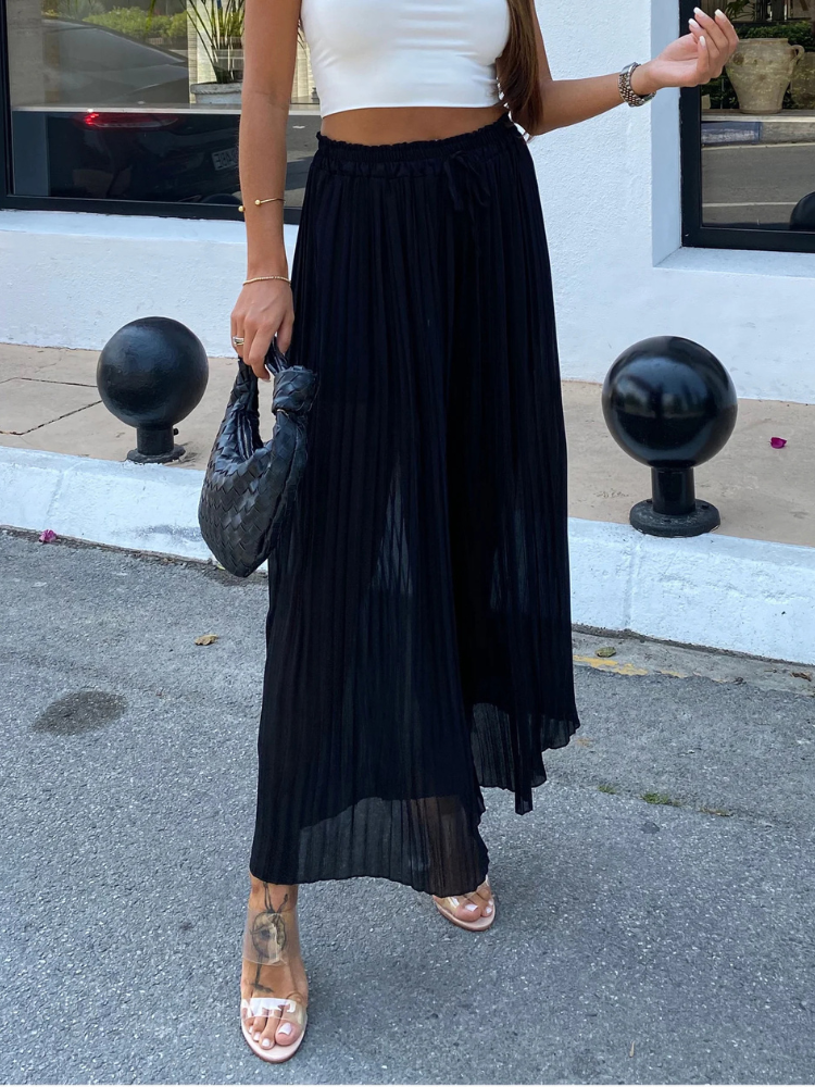 Mira | Women’s Trousers | Pleated Black