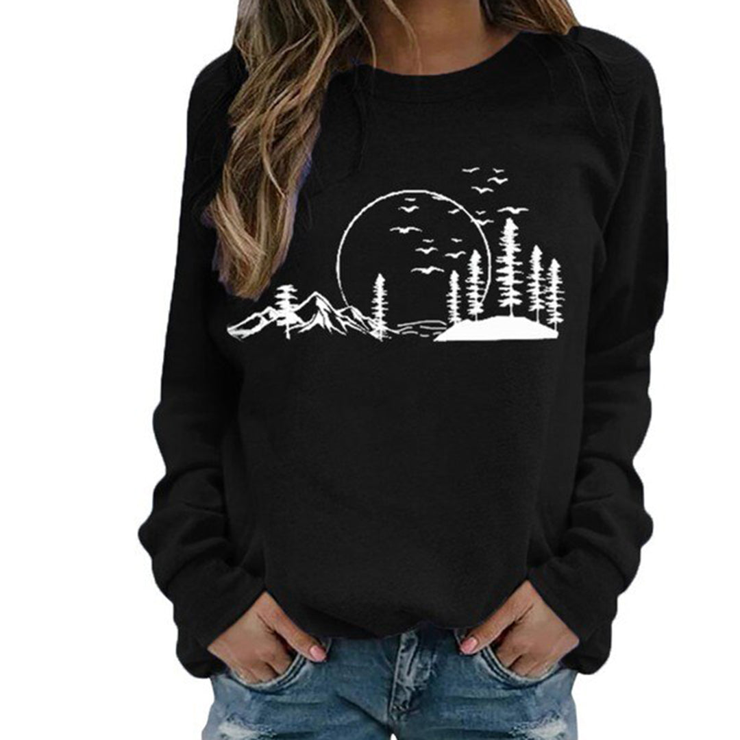 Elowyn – Women’s Nature Graphic Sweatshirt