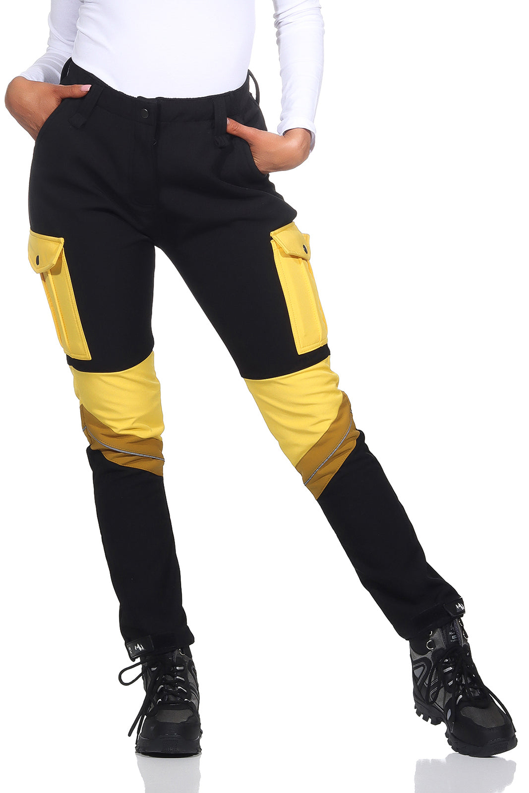 Women's Outdoor Trousers – Slim Fit with Pockets