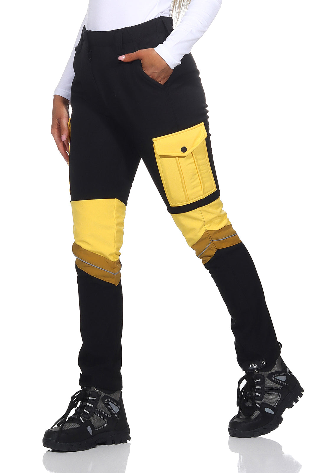 Women's Outdoor Trousers – Slim Fit with Pockets