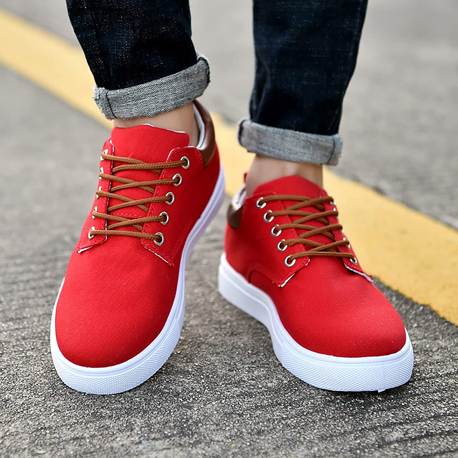 Men’s Casual Shoes - Lace-Up Design with Contrast Sole