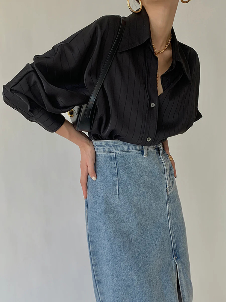 Roux | Women’s Shirt | Oversized Button-Up Collared