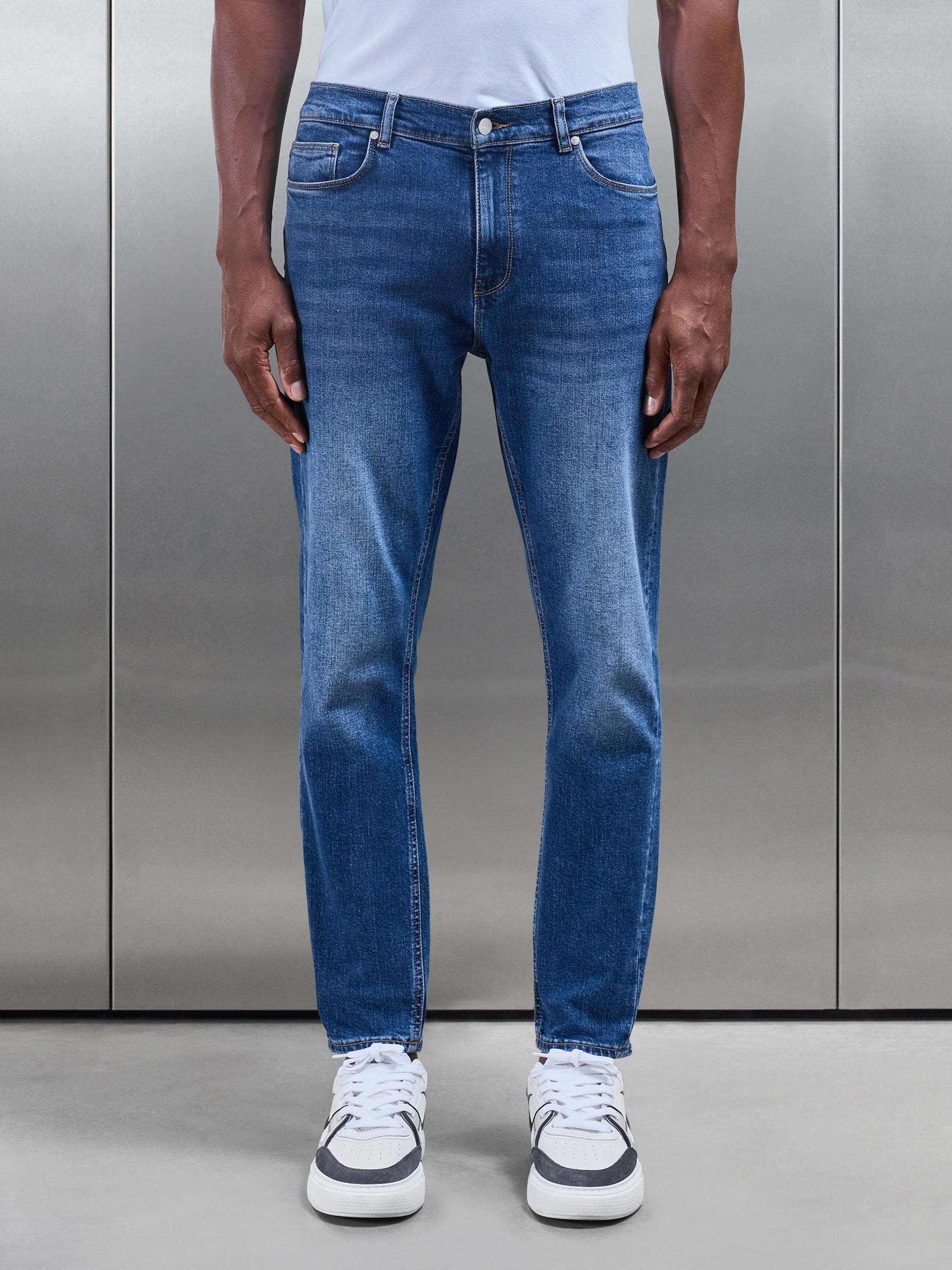 Men’s Jeans - Narrow Leg Cut Mid Blue