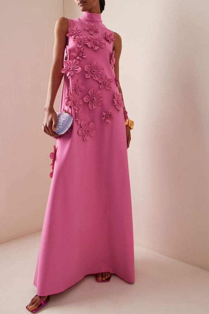 Sleeveless Floral Appliqué Gown | Elegant & Graceful | Perfect for Formal Events