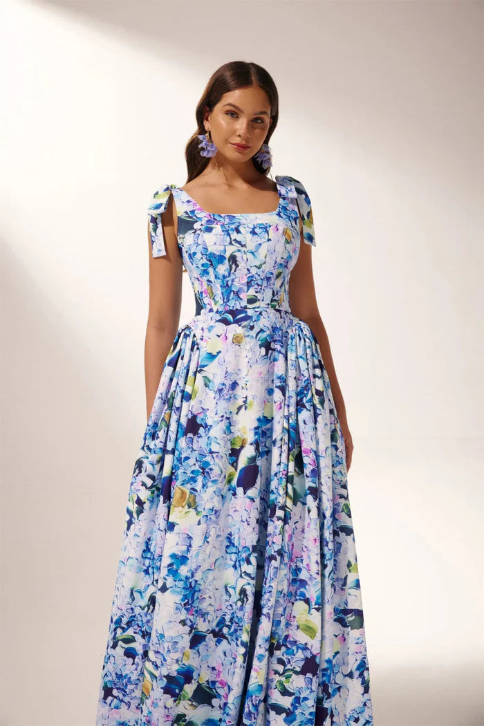 Floral Maxi Dress | Elegant & Flowy | Perfect for Summer Events