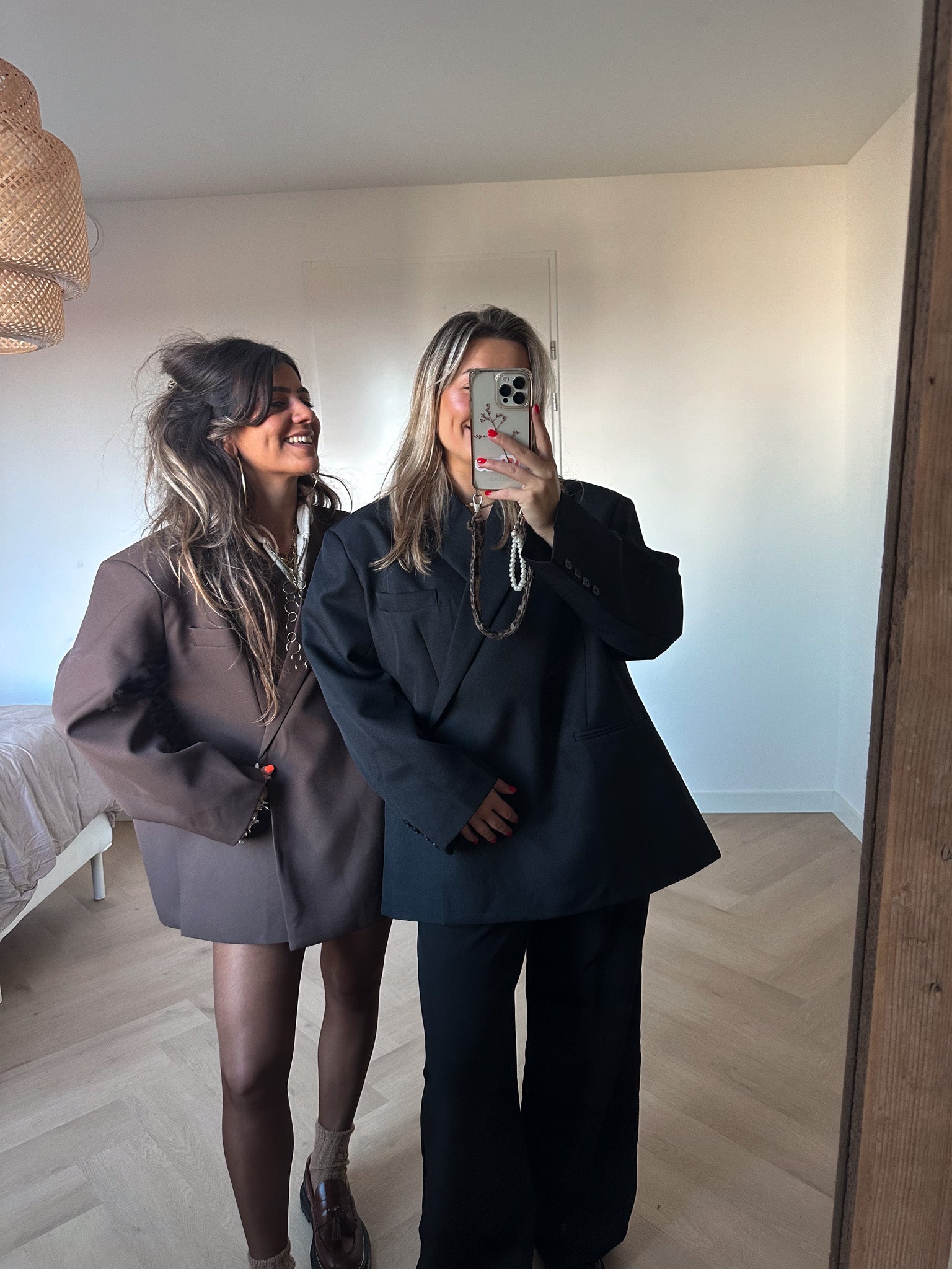 Women's Oversized Blazer – With Long Sleeves